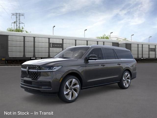 New 2026 Lincoln Navigator L Black Label AWD/4WD image 1