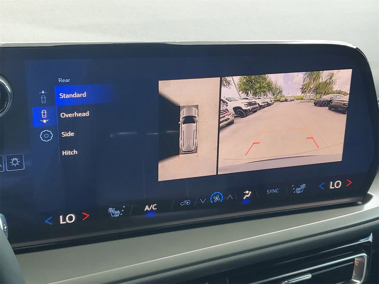 New 2026 Chevrolet Traverse LT w/ Driver Confidence Package image 26