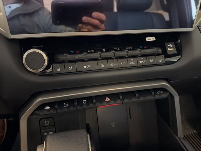 New 2026 Toyota Tundra Platinum image 38