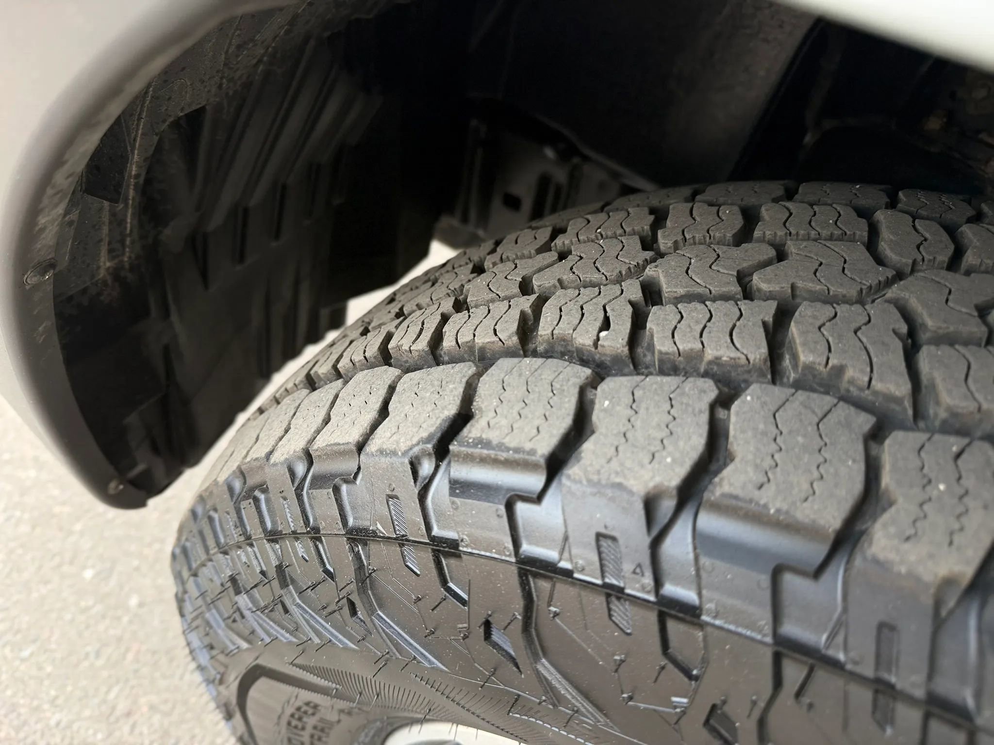 Used 2014 Nissan Xterra PRO-4X w/ Nevada Tow Package AWD/4WD image 38