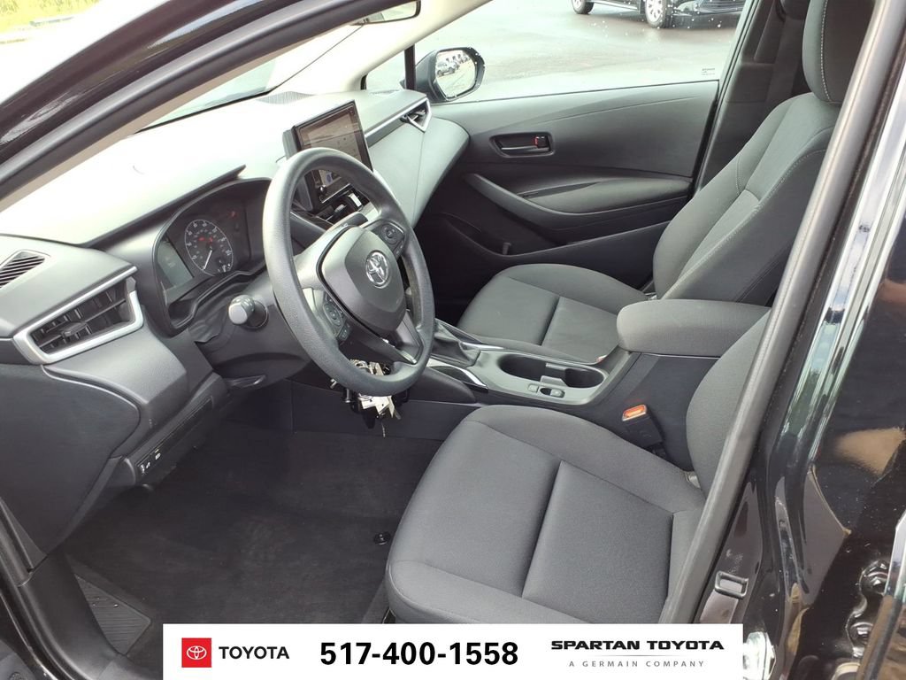 Used 2024 Toyota Corolla LE FWD image 14