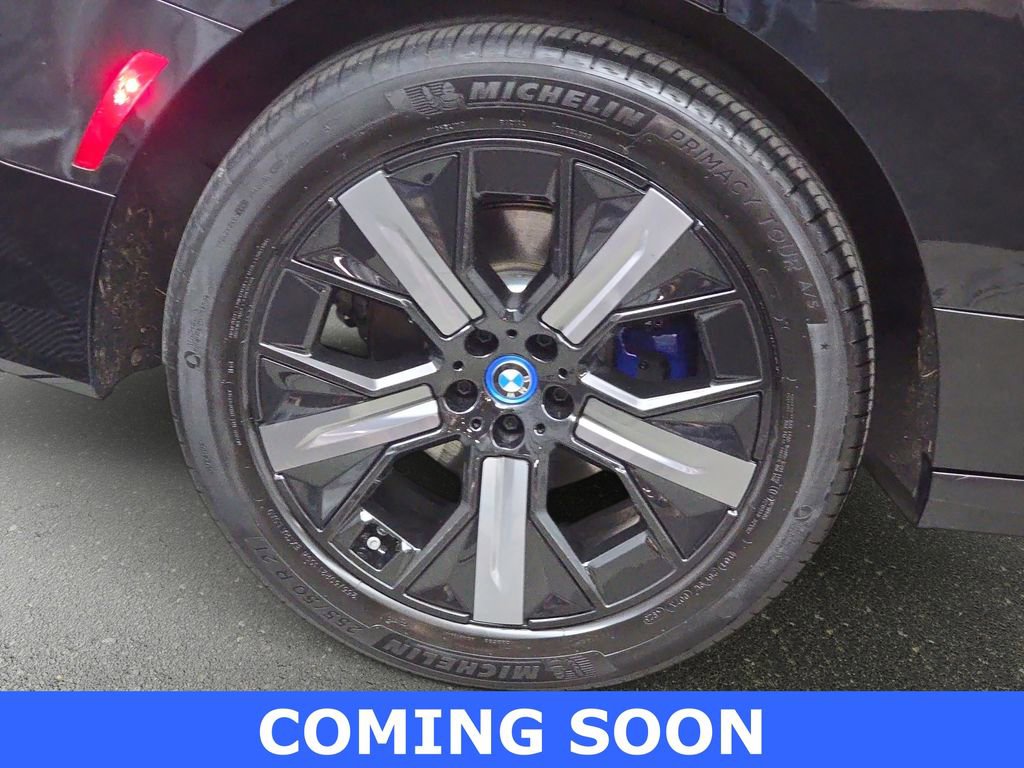 Used 2024 BMW iX xDrive50 w/ Sport Package image 35