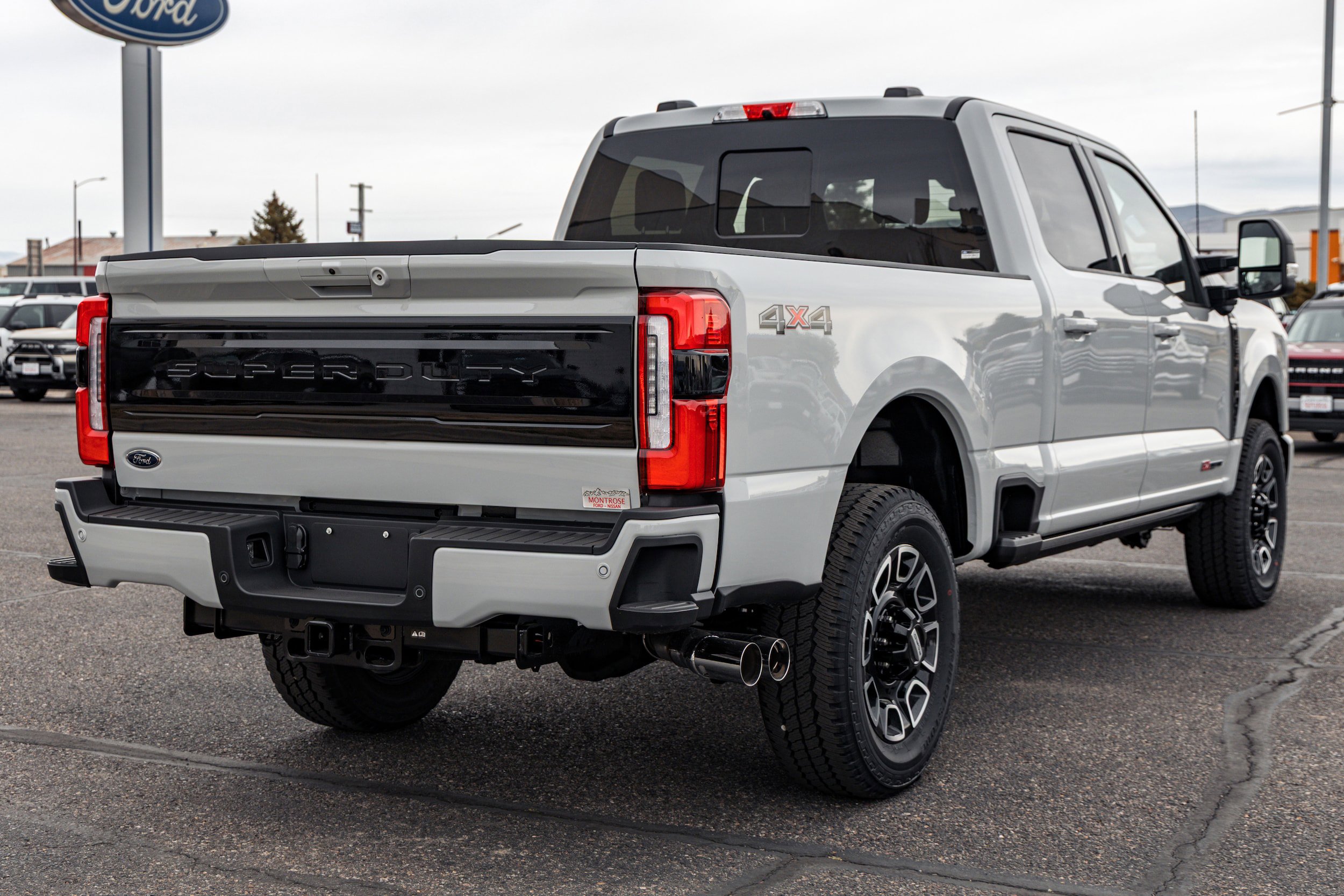New 2026 Ford F350 Platinum image 4