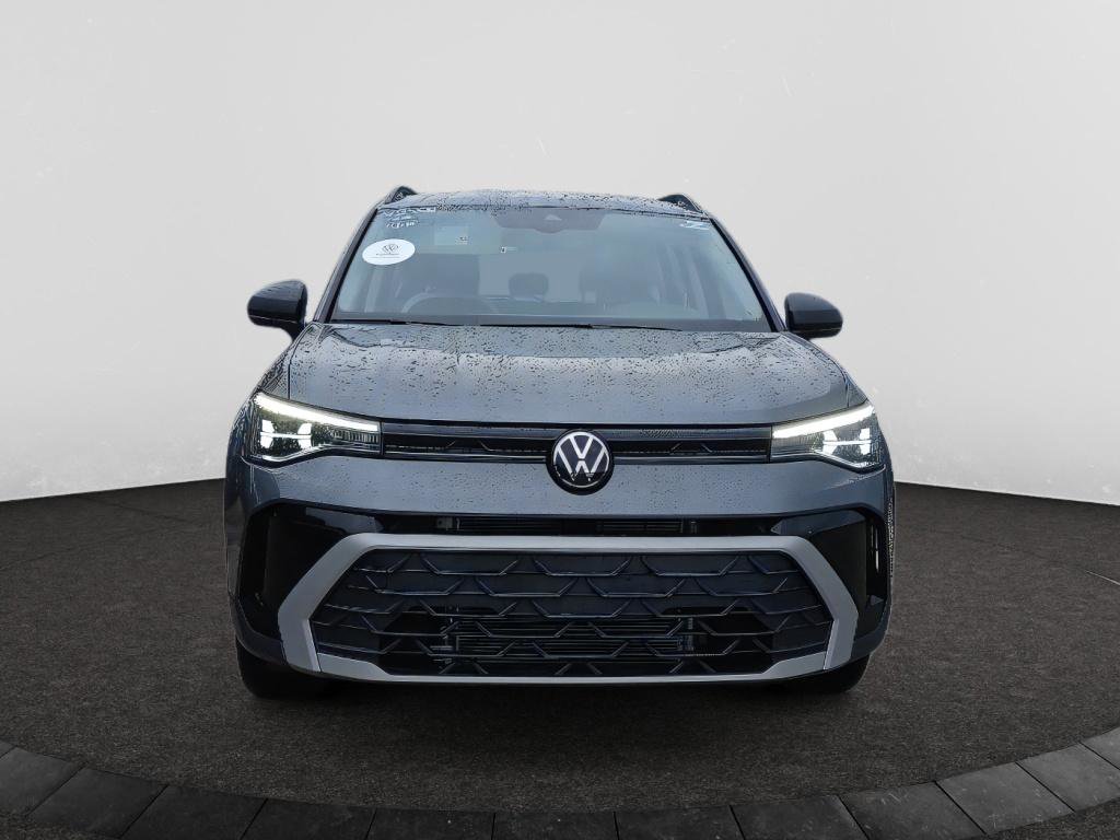 Used 2025 Volkswagen Taos S FWD image 7