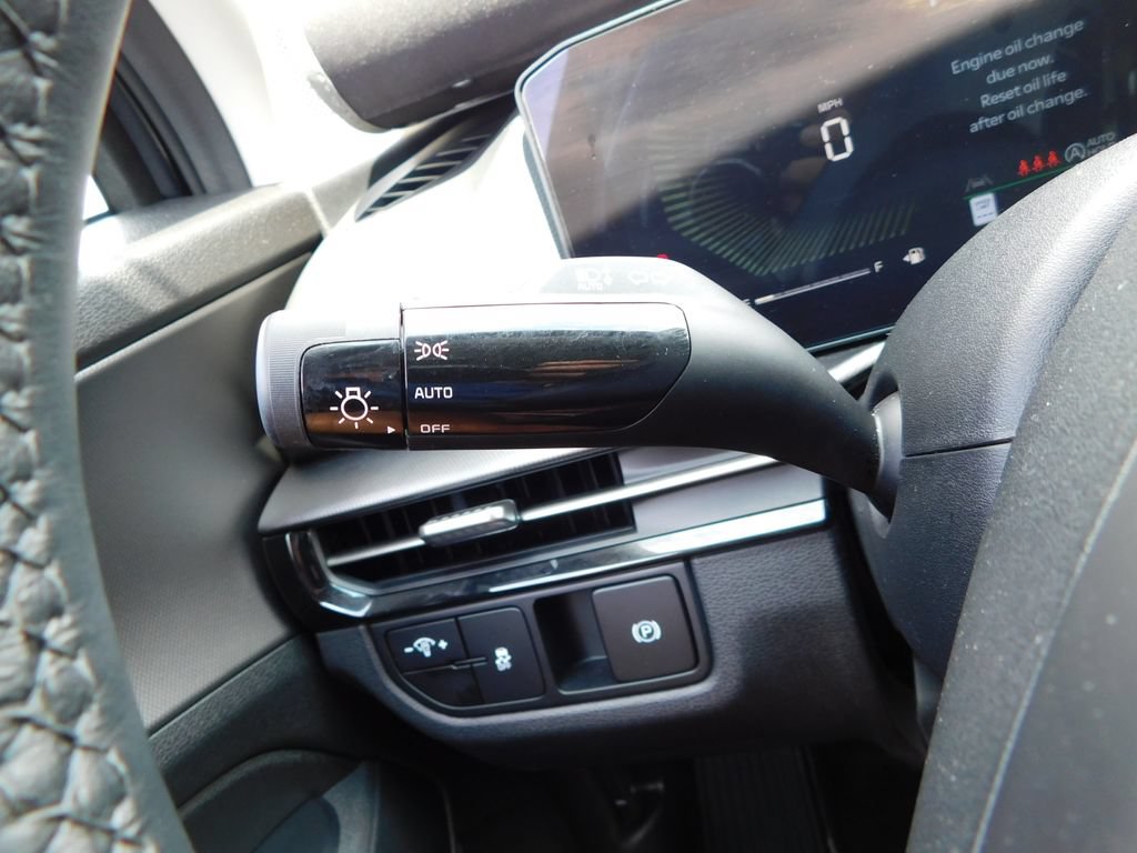 Used 2026 Kia Sportage LX w/ LX Convenience Package AWD/4WD image 29