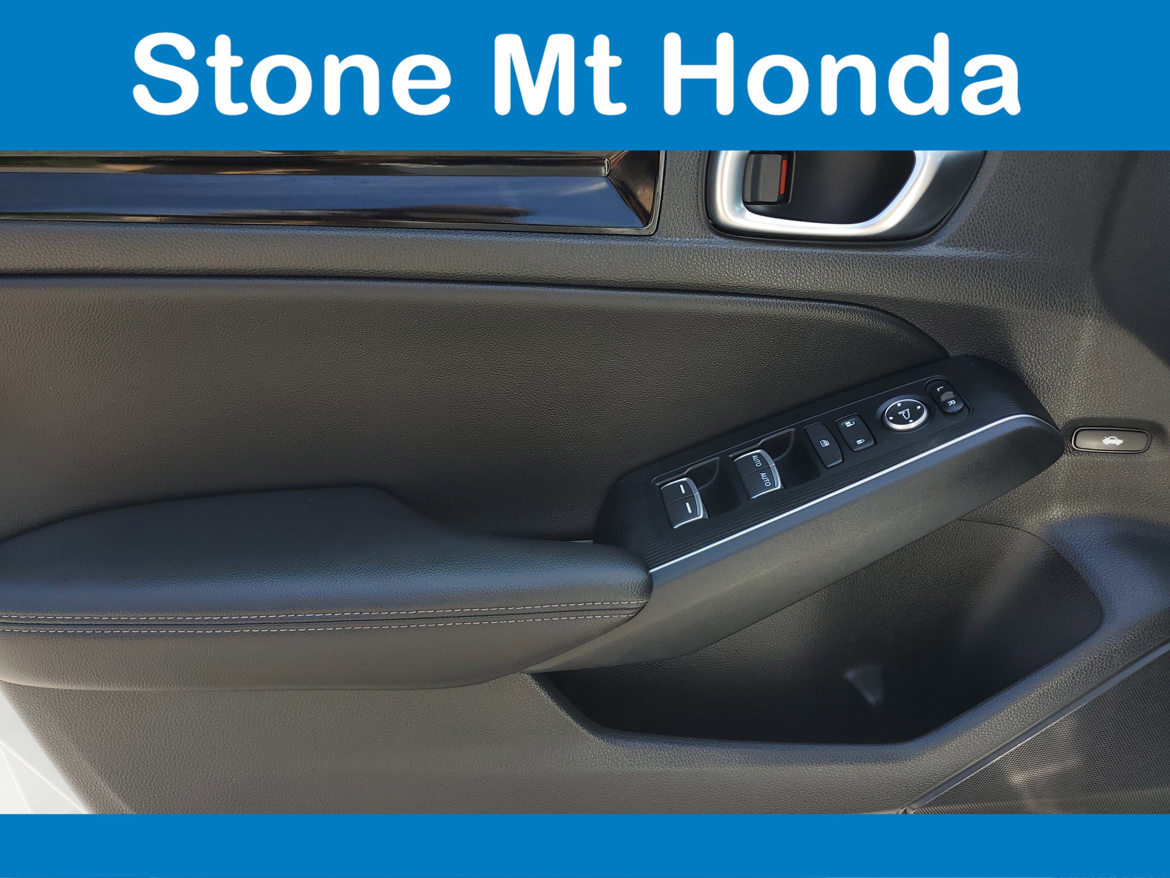 Used 2022 Honda Civic Touring image 17