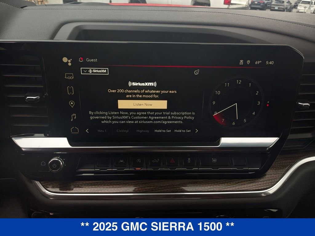 New 2025 GMC Sierra 1500 Elevation image 25