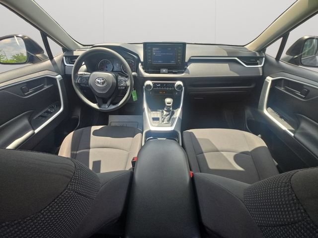 Used 2019 Toyota RAV4 LE w/ All Weather Liner Package AWD/4WD image 18