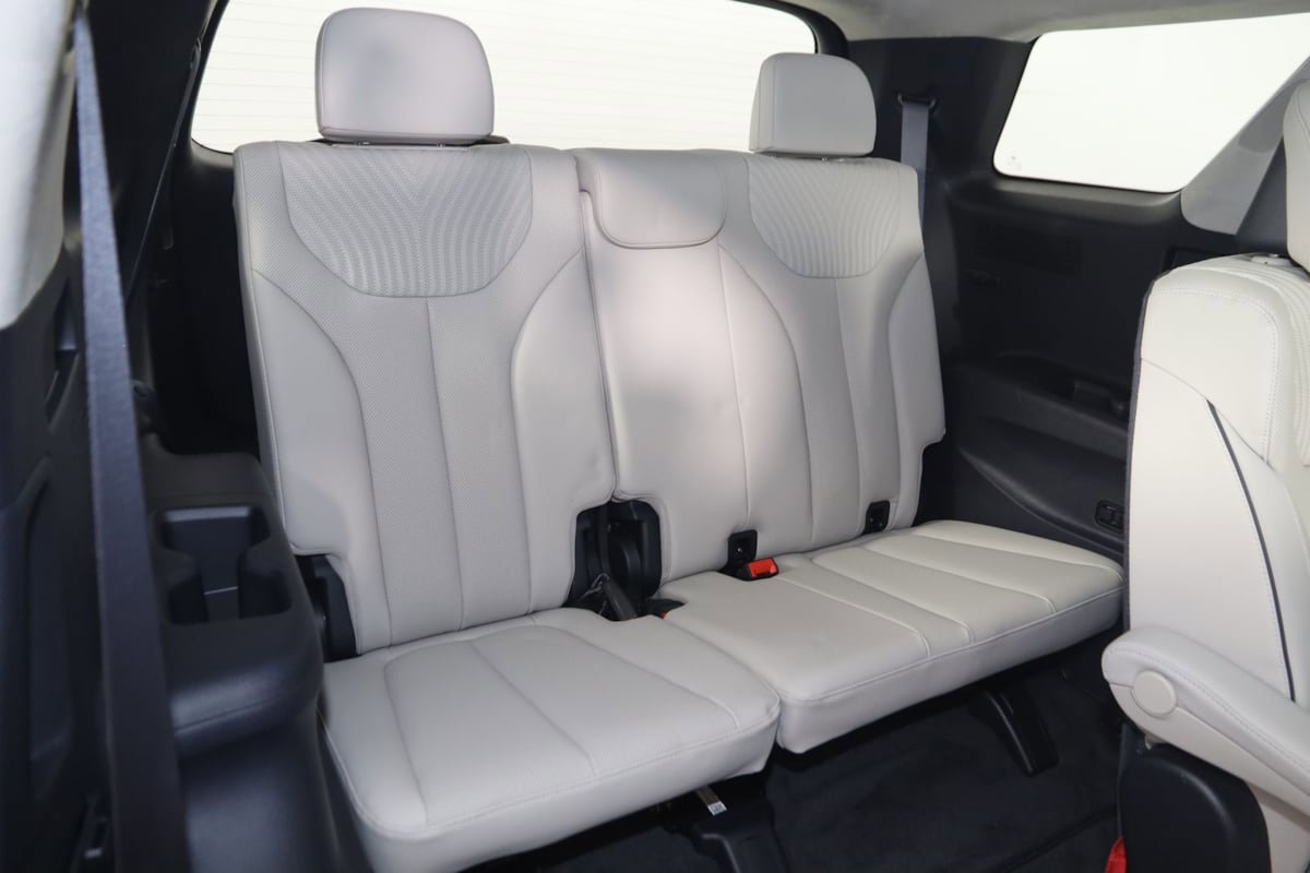 Used 2024 Hyundai Palisade Calligraphy AWD/4WD image 18