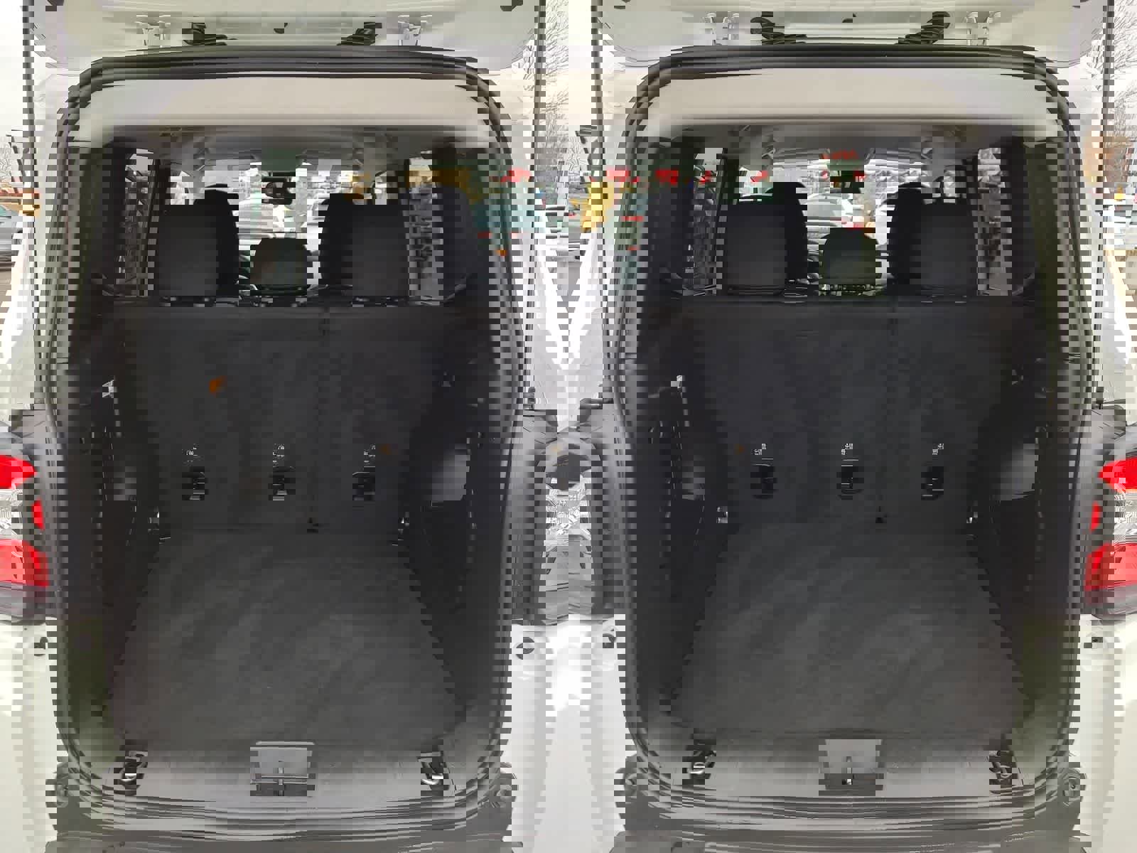 Certified 2023 Jeep Renegade Latitude image 27