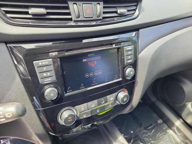 Used 2020 Nissan Rogue Sport S FWD image 28
