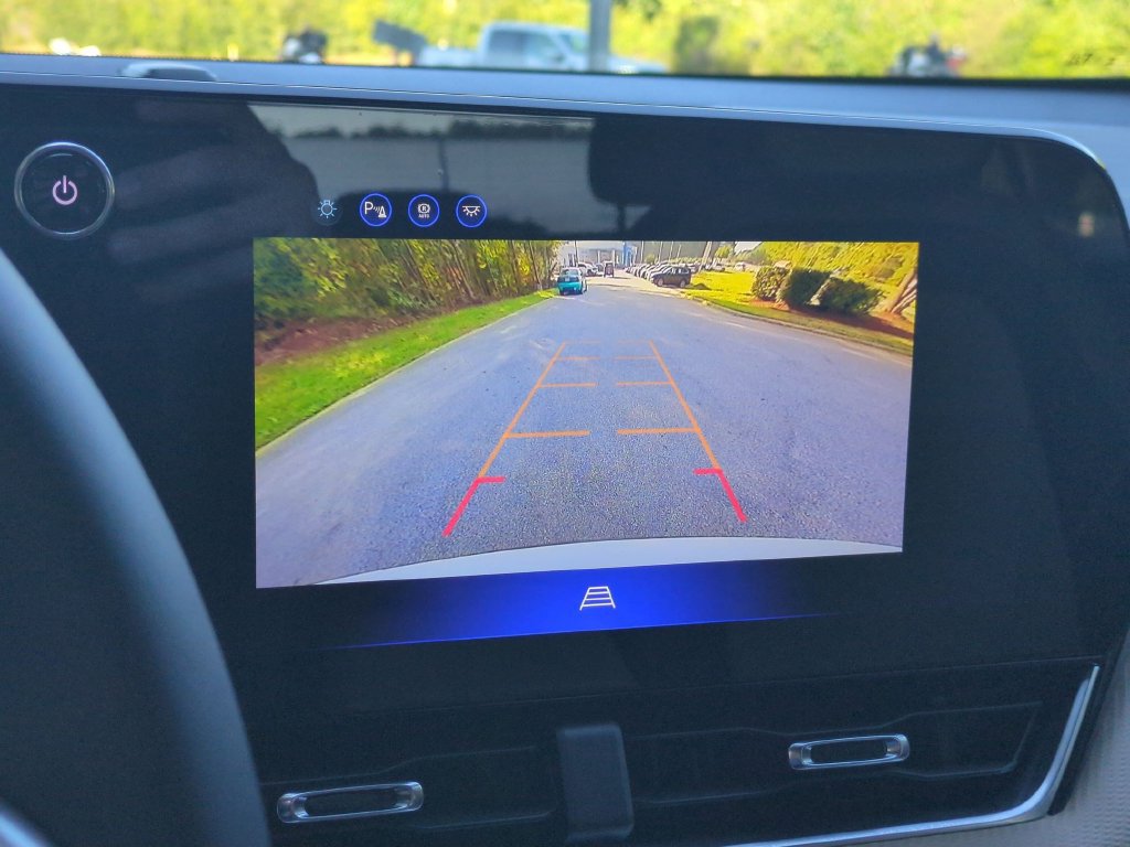 New 2027 Chevrolet Equinox ACTIV w/ Convenience Package III FWD image 23