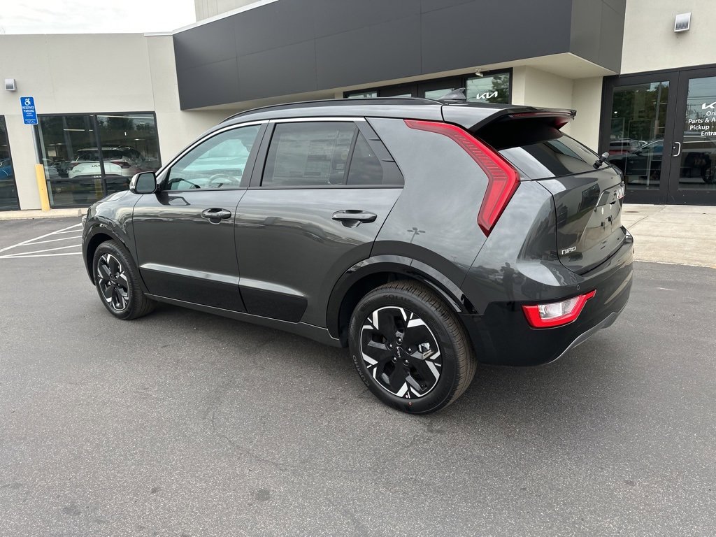 New 2025 Kia Niro Wind w/ Wind Preserve Package image 8
