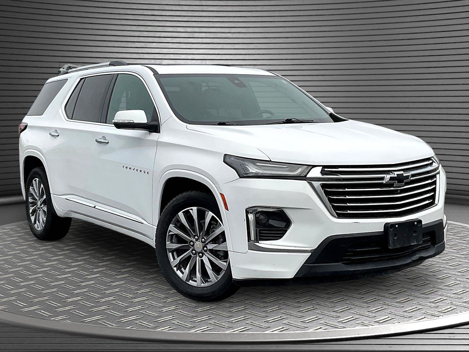 Used 2023 Chevrolet Traverse Premier