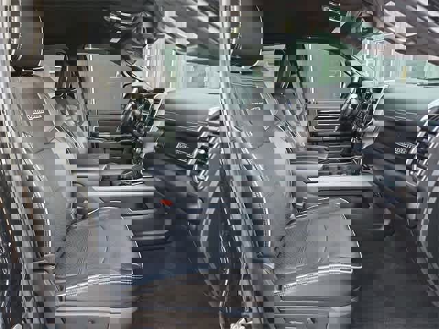 Certified 2022 RAM 3500 Laramie w/ Night Edition image 22