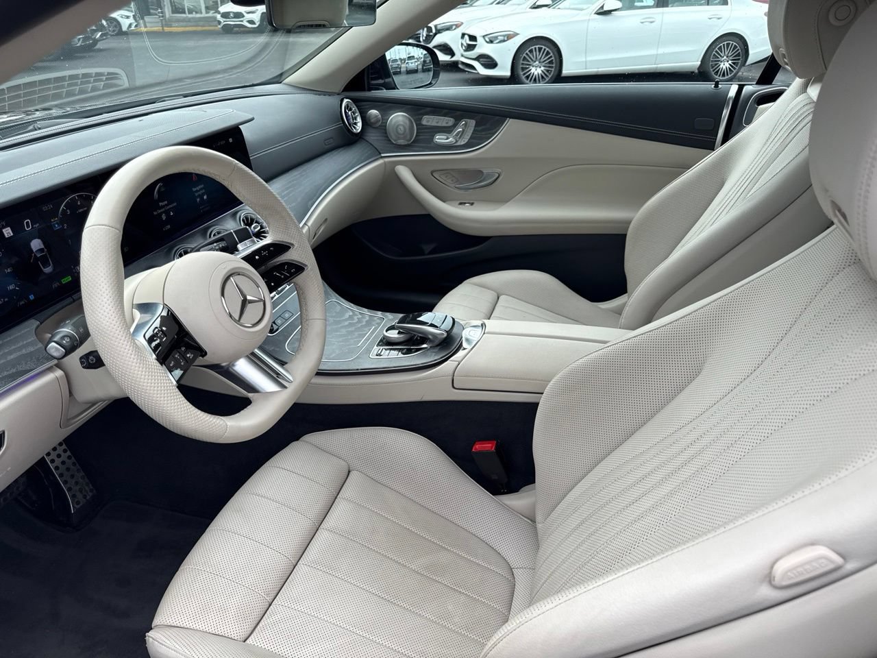 Used 2023 Mercedes-Benz E 450 4MATIC Cabriolet image 13