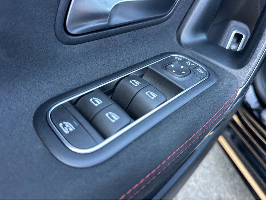 Used 2025 Mercedes-Benz CLA 35 AMG 4MATIC image 35