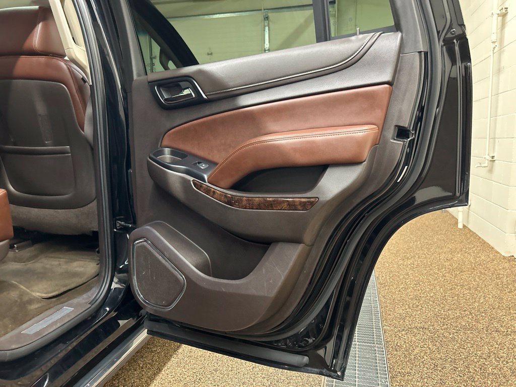 Used 2015 Chevrolet Tahoe LTZ AWD/4WD image 17