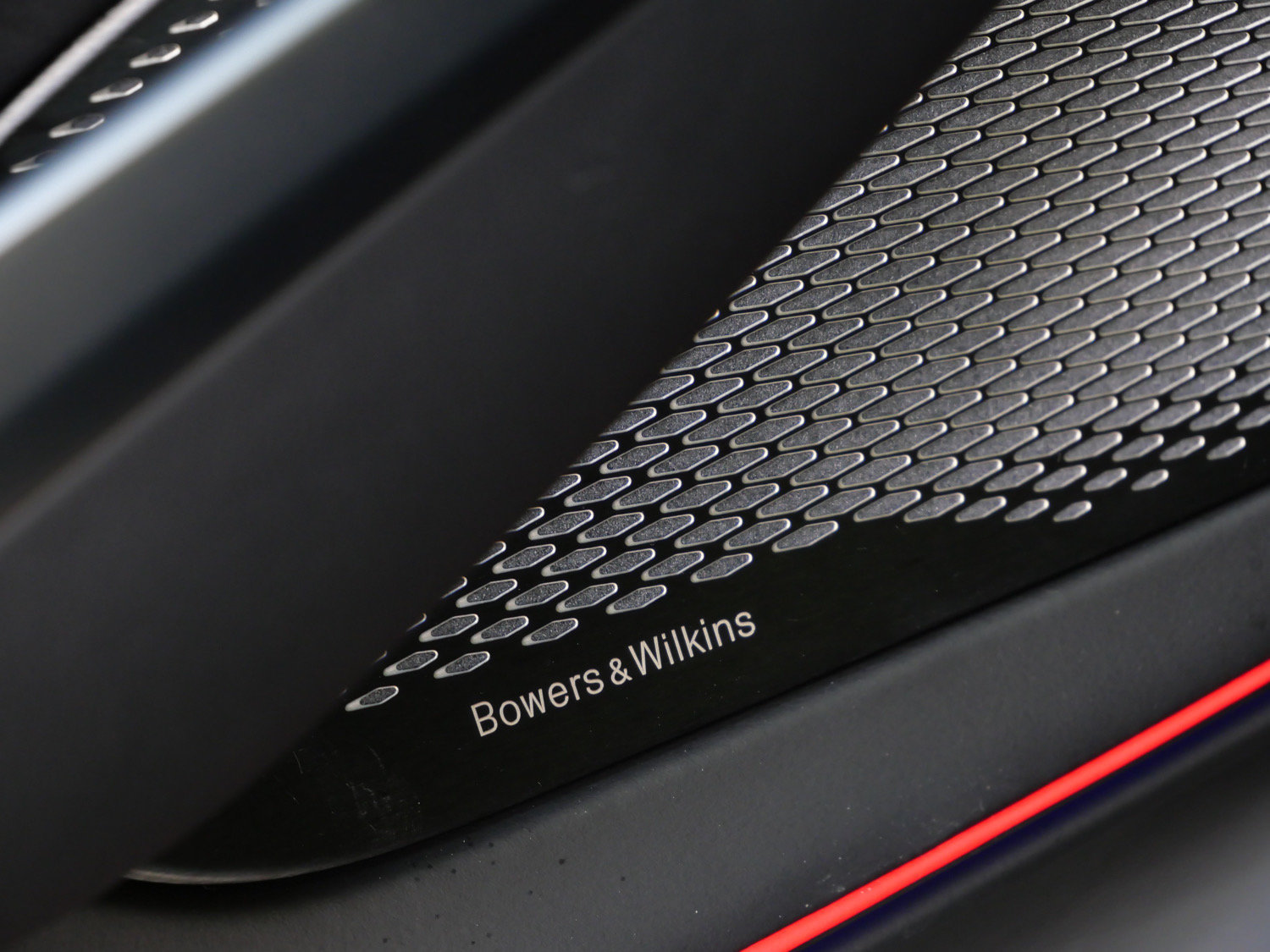 New 2026 Aston Martin DBX S AWD/4WD image 22