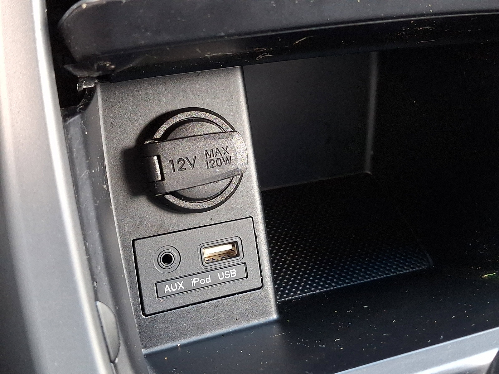 Used 2016 Hyundai Elantra SE FWD image 21