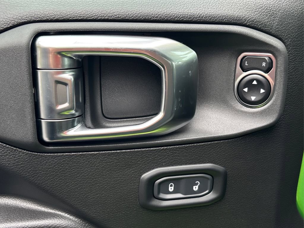 New 2025 Jeep Gladiator Sport image 35