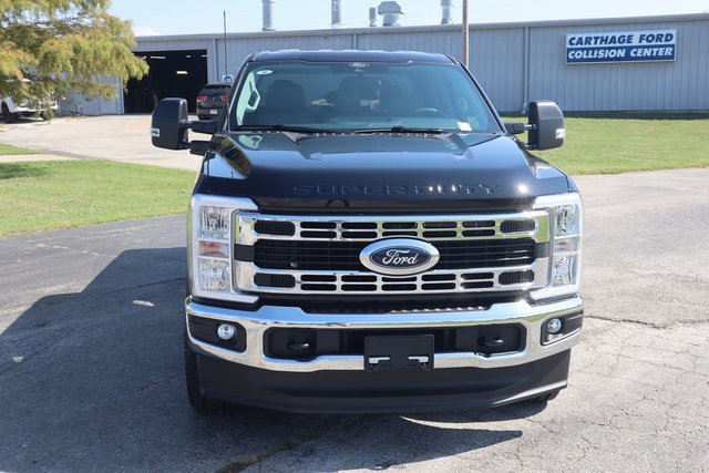 New 2026 Ford F250 XLT w/ FX4 Off-Road Package image 23