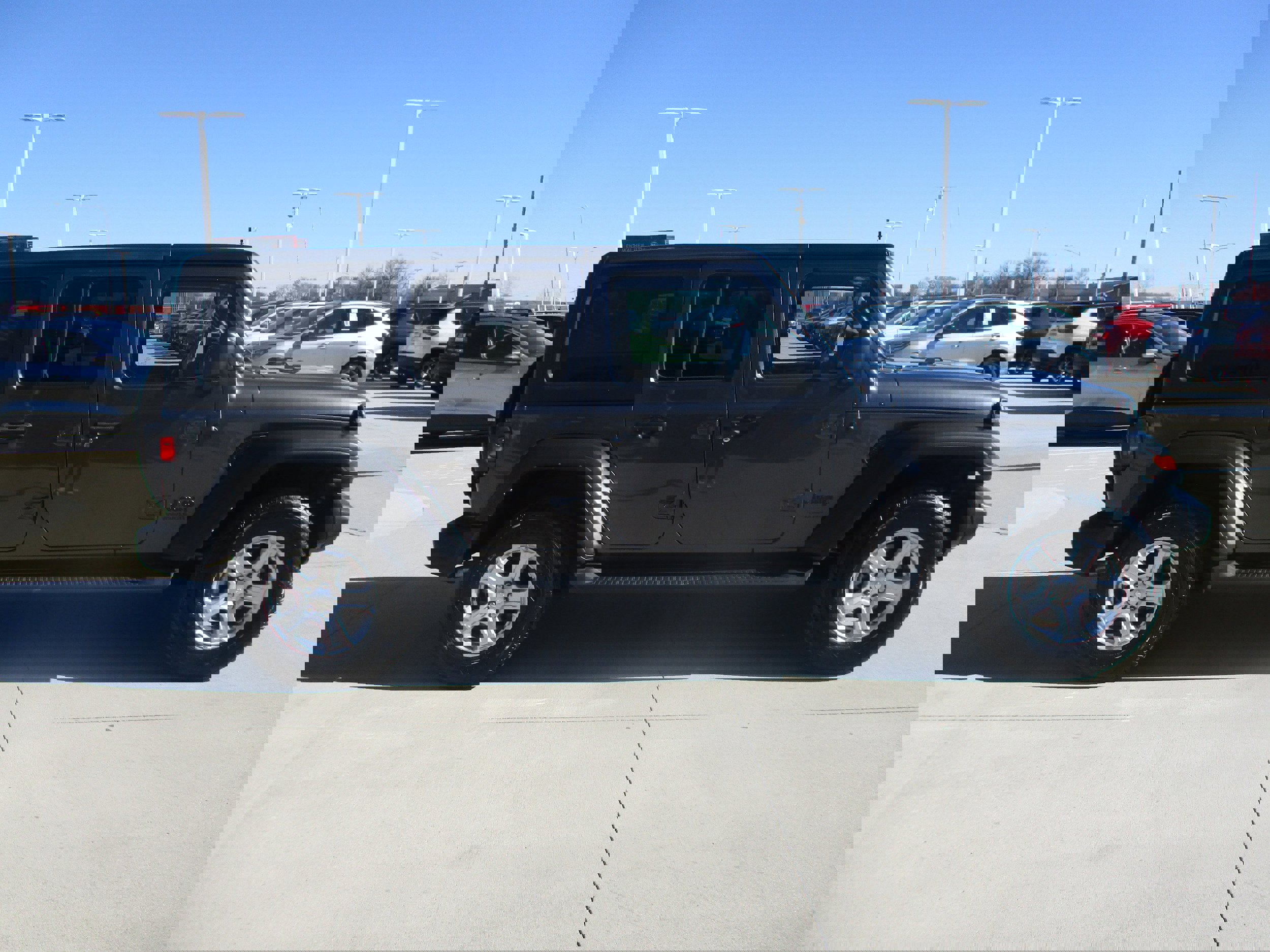 Used 2022 Jeep Wrangler Unlimited Sport image 7