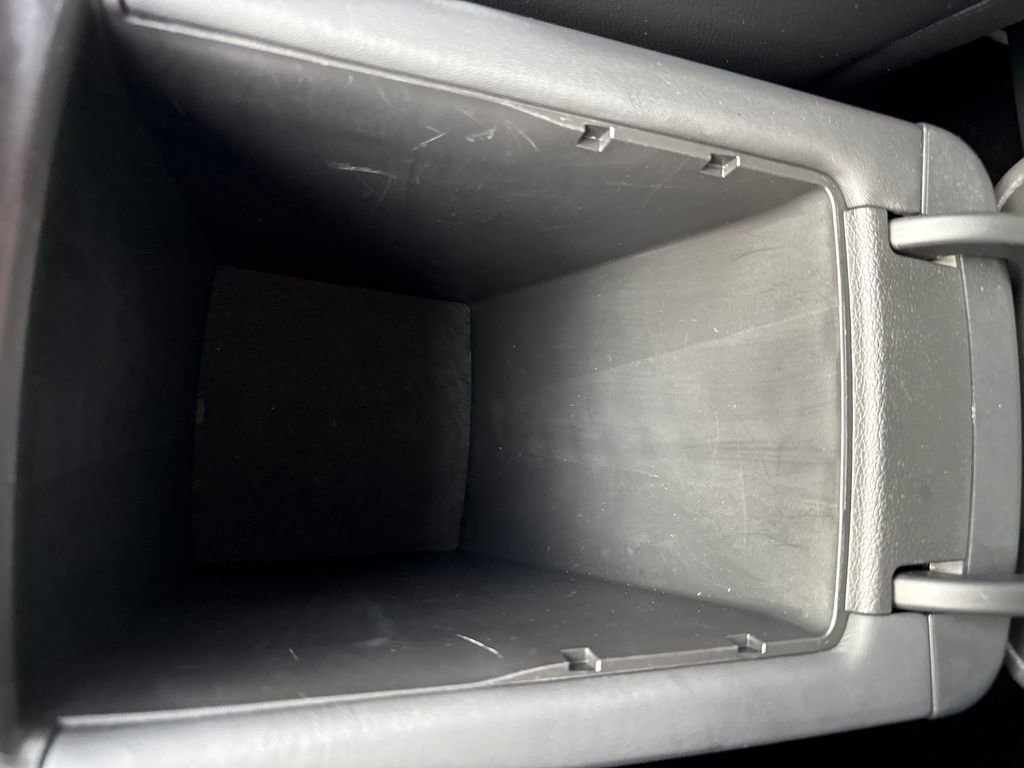 Used 2023 Hyundai Santa Fe Limited image 32