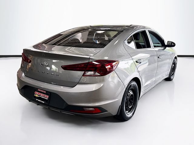 Used 2020 Hyundai Elantra SE w/ Cargo Package (C1) FWD image 5