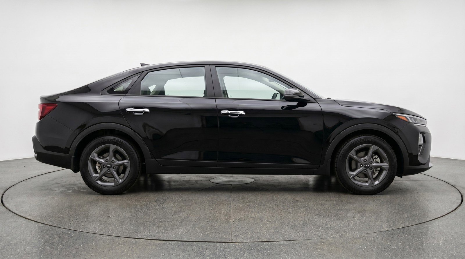 Used 2025 Kia K4 LXS FWD image 11