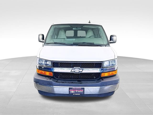 Used 2017 Chevrolet Express 2500 LT w/ LT Preferred Equipment Group RWD image 3