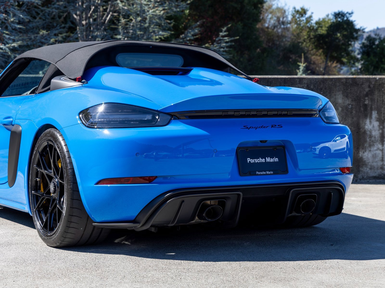 Certified 2024 Porsche 718 Boxster Spyder RS w/ Light Design Package image 10