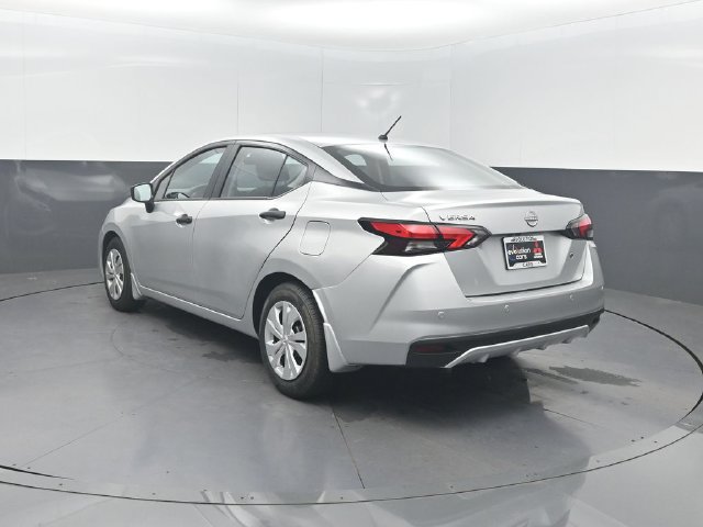 Used 2025 Nissan Versa S w/ Trunk Package FWD image 28