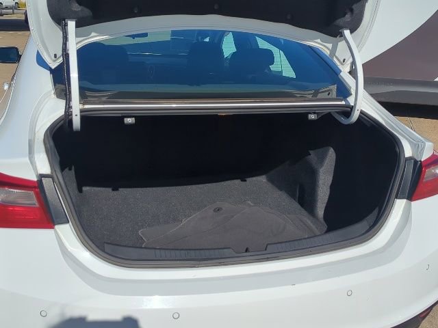 Used 2025 Chevrolet Malibu LT image 17