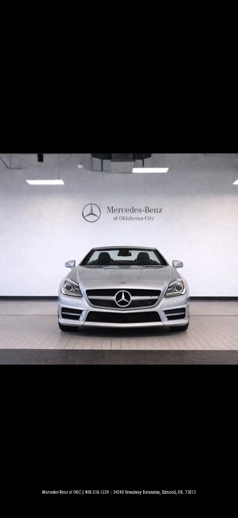 Used 2015 Mercedes-Benz SLK 350 image 2