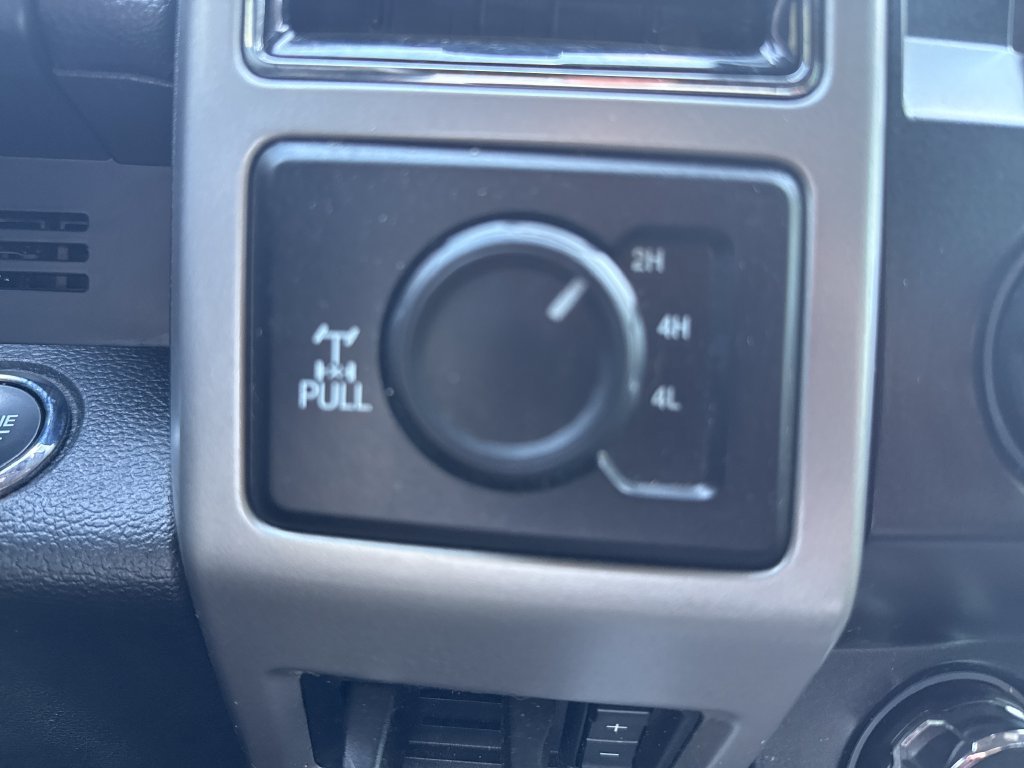 Used 2019 Ford F250 Lariat w/ Lariat Ultimate Package AWD/4WD image 23