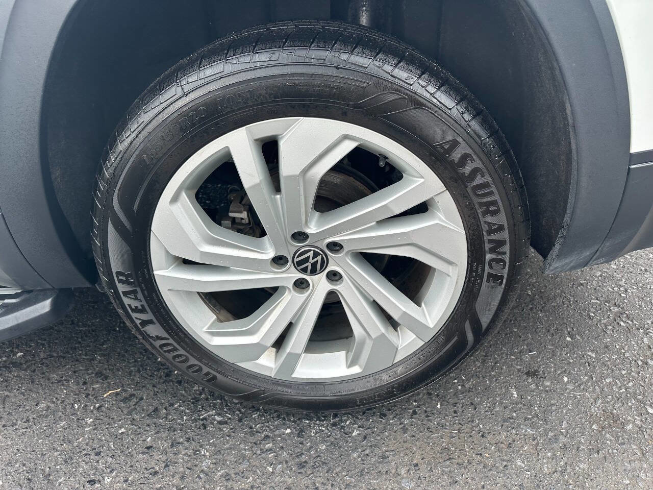 Used 2021 Volkswagen Atlas SE image 10