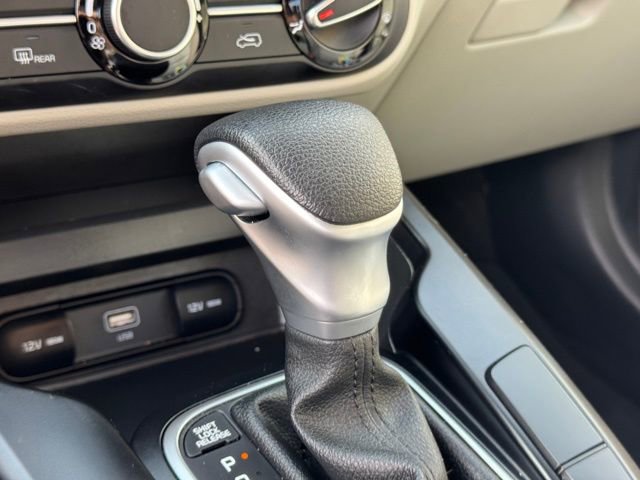 Certified 2025 Kia Soul LX w/ LX Technology Package image 23