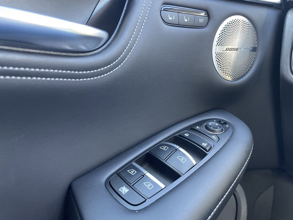 Used 2023 INFINITI QX55 Sensory w/ Lighting Package image 11