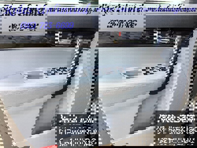 Used 2011 Kia Sorento LX image 10