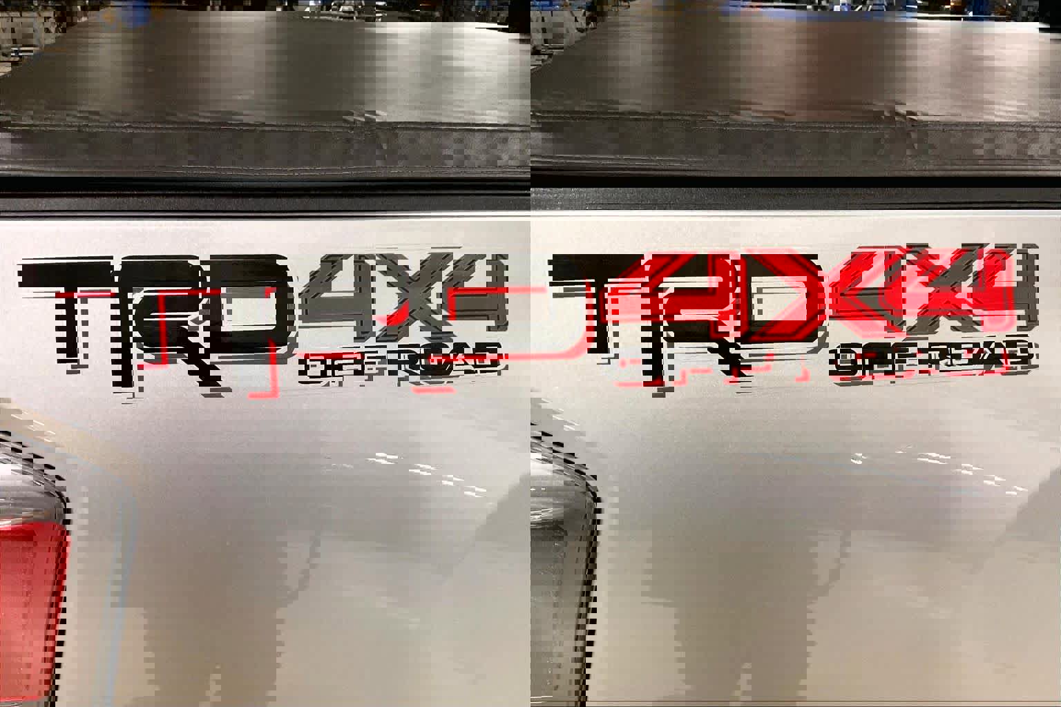 Used 2021 Toyota Tacoma TRD Off-Road image 10