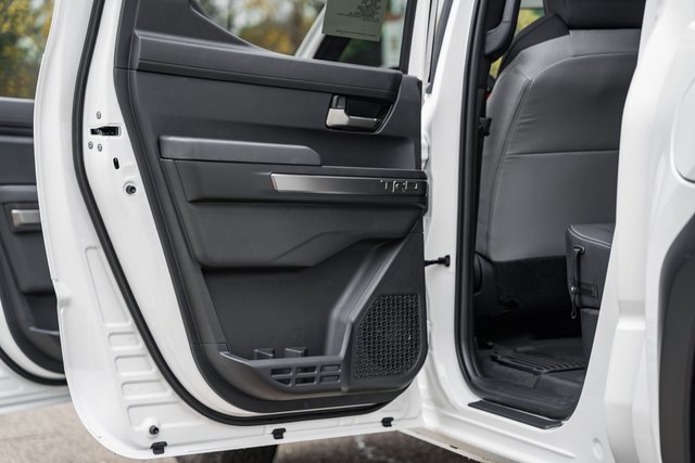 New 2025 Toyota Tacoma TRD Off-Road image 36