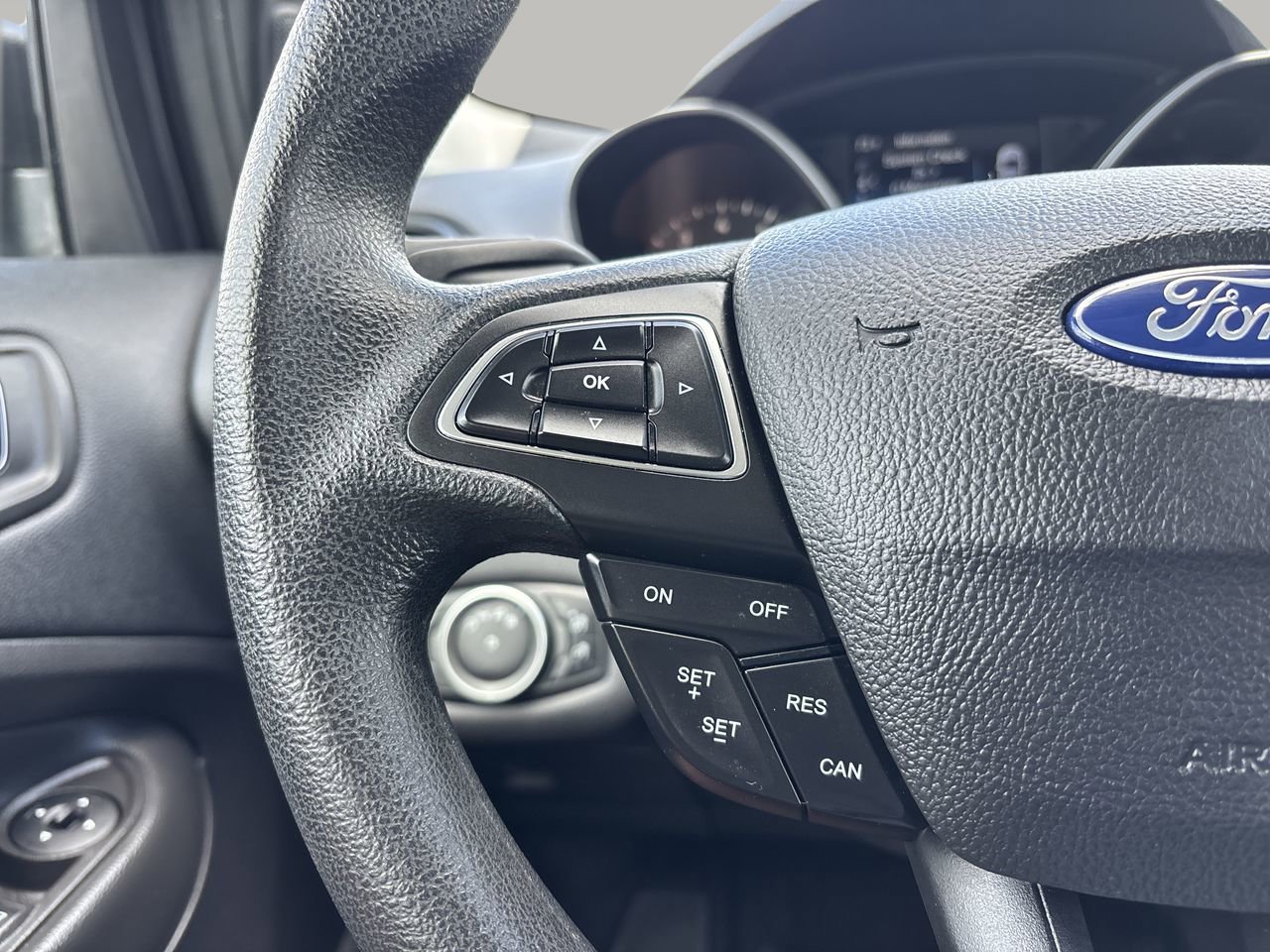 Used 2018 Ford Escape S image 24