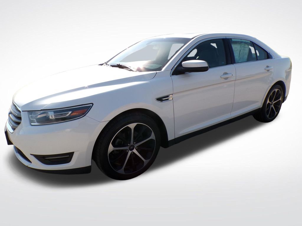 Used 2015 Ford Taurus SEL w/ Equipment Group 201A FWD image 2