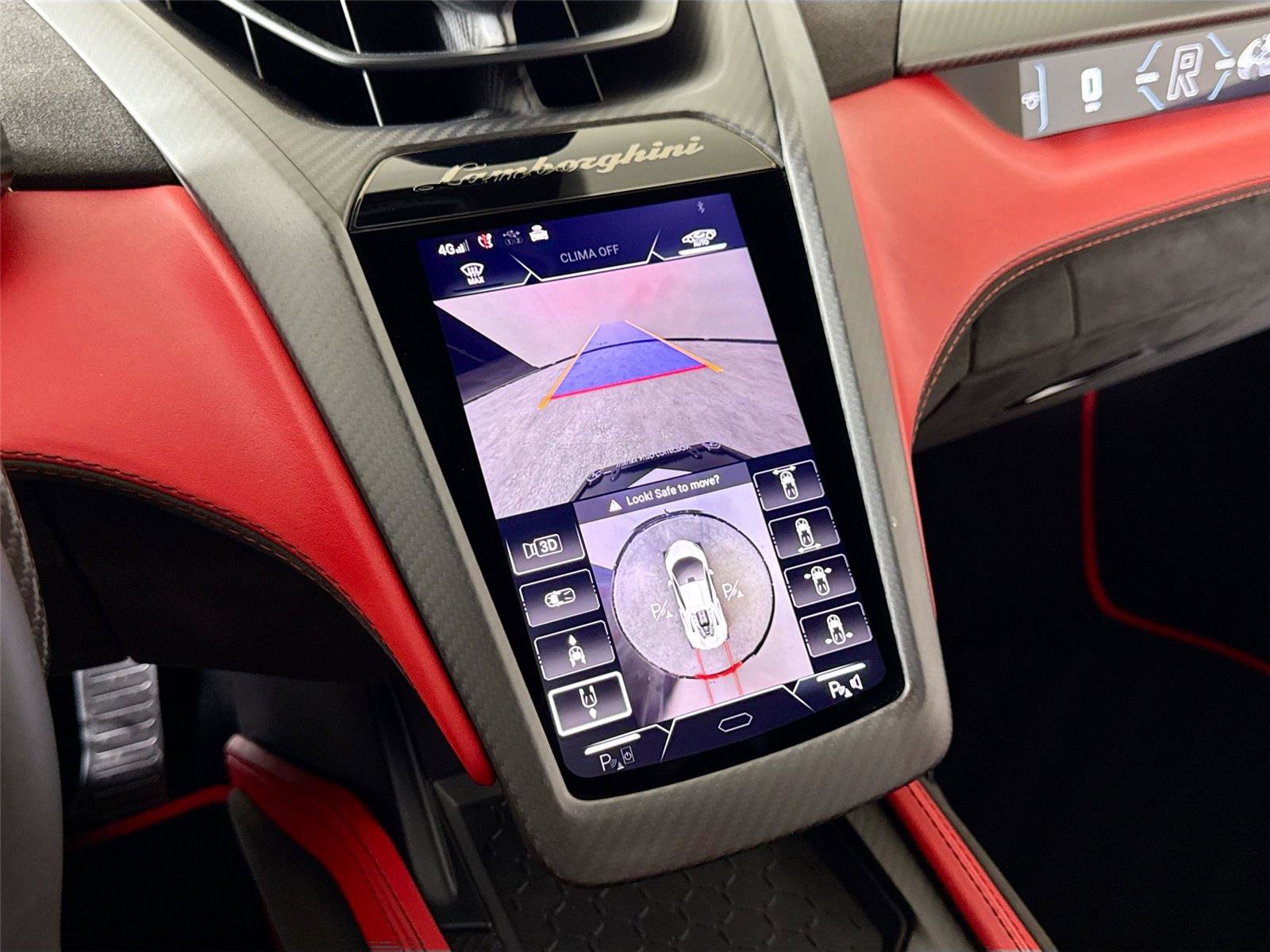 Used 2024 Lamborghini Revuelto image 20
