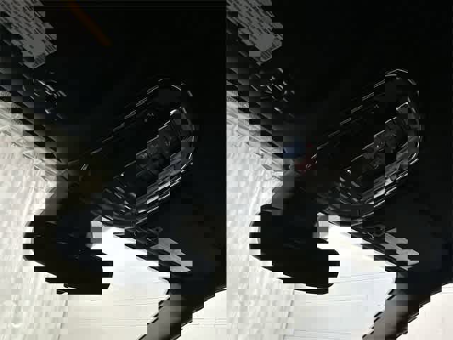 Used 2023 Jeep Grand Cherokee L Laredo image 19