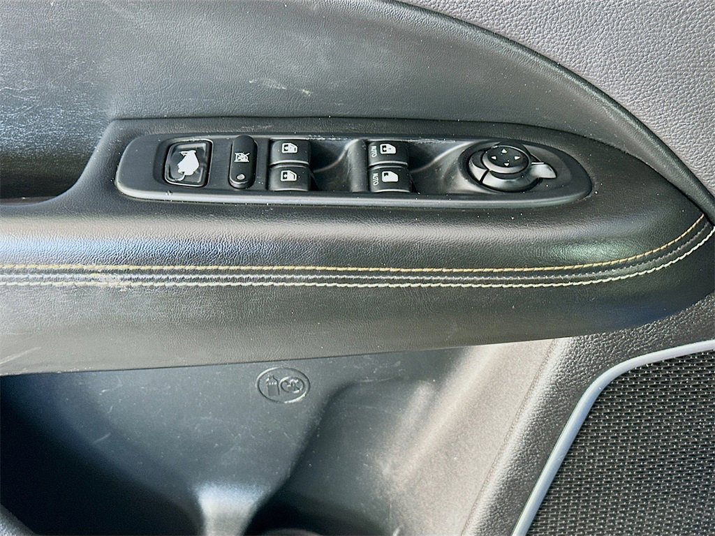 Used 2018 Jeep Compass Latitude w/ Popular Equipment Group image 17