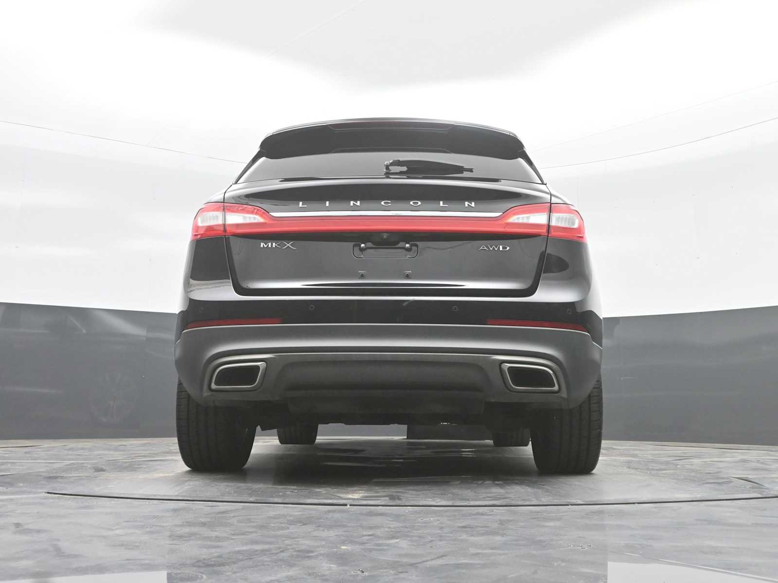 Used 2016 Lincoln MKX Reserve w/ Driver Assistance Package AWD/4WD image 34