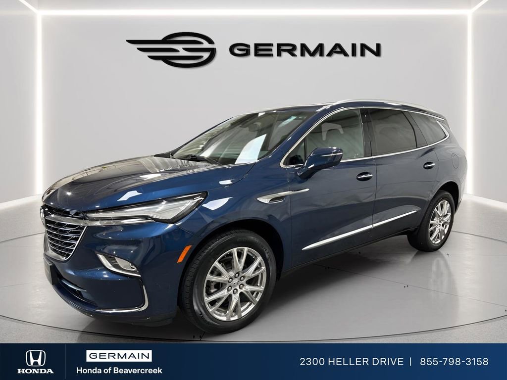 Used 2023 Buick Enclave Essence w/ Experience Buick Package image 3