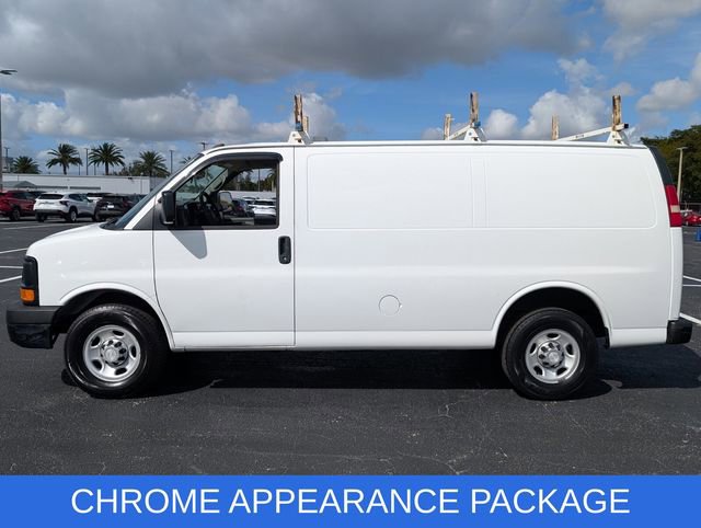 Used 2015 Chevrolet Express 2500 image 4